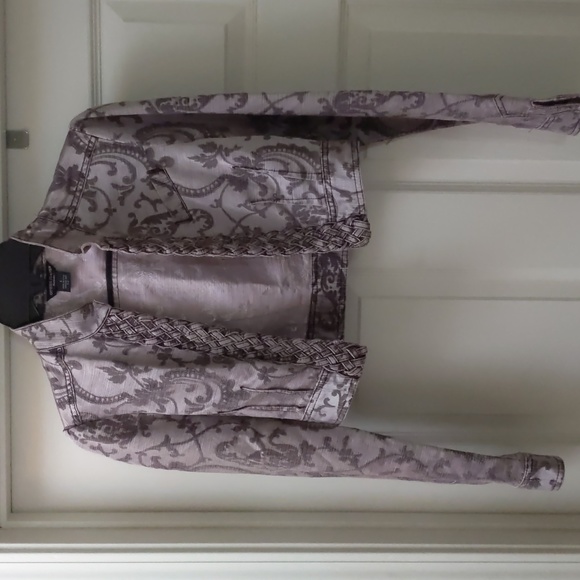 Sz small Guess fitted cropped jacket.  Non(Smoker) - Picture 1 of 4